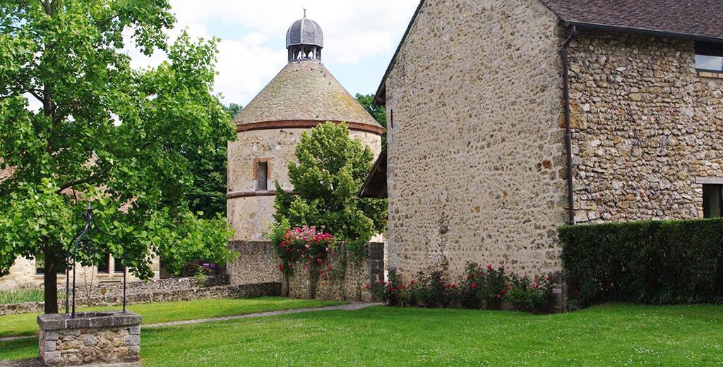 Hotel Au Bord Du Lac Saint-Rémy-lès-Chevreuse Exteriér fotografie